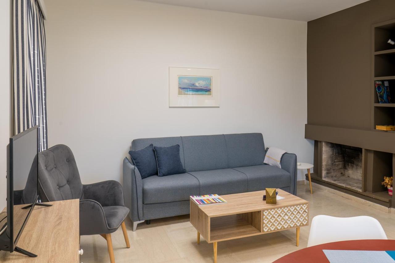 Chroma Lodge Rafina Dış mekan fotoğraf