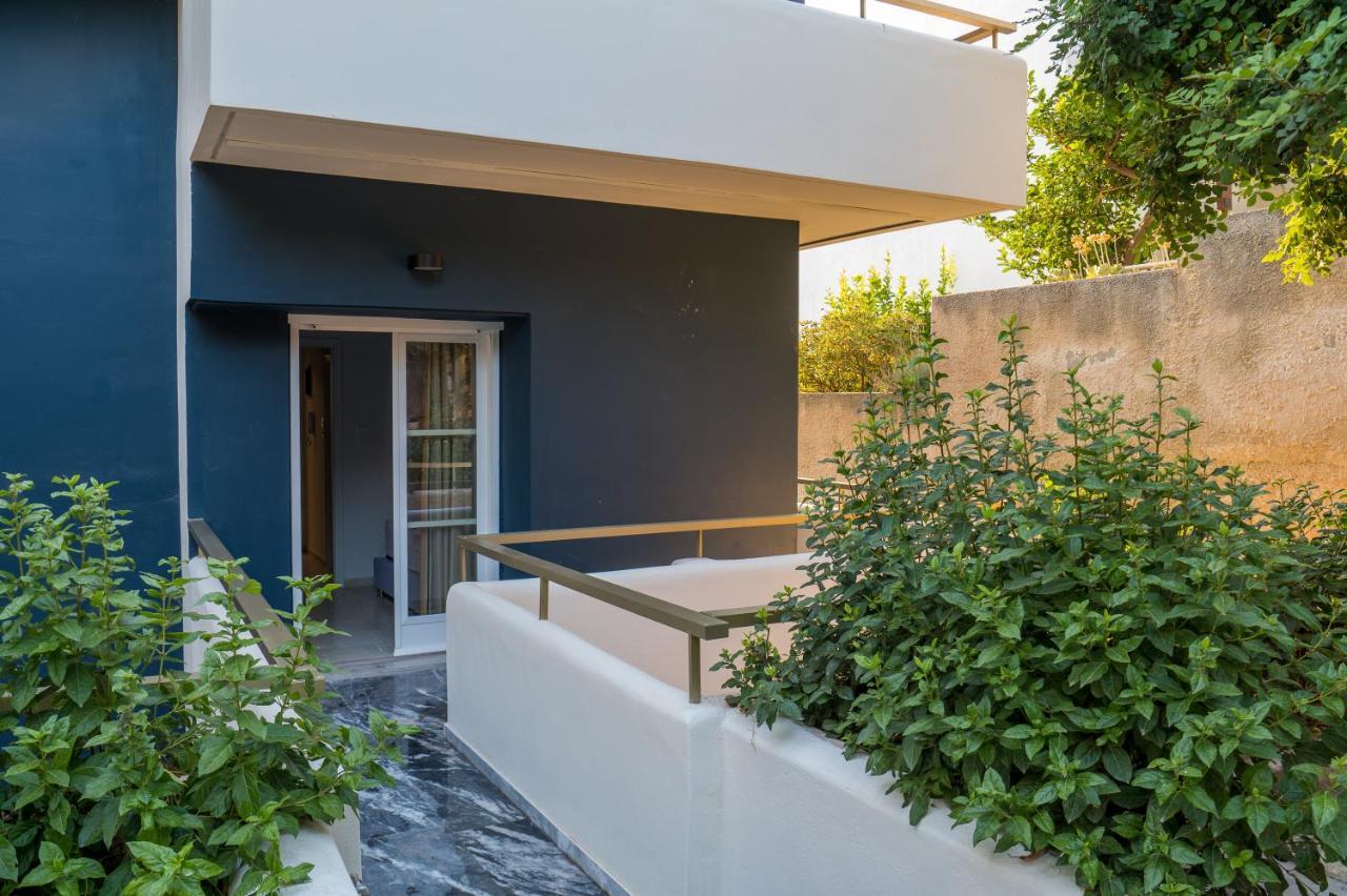 Chroma Lodge Rafina Dış mekan fotoğraf