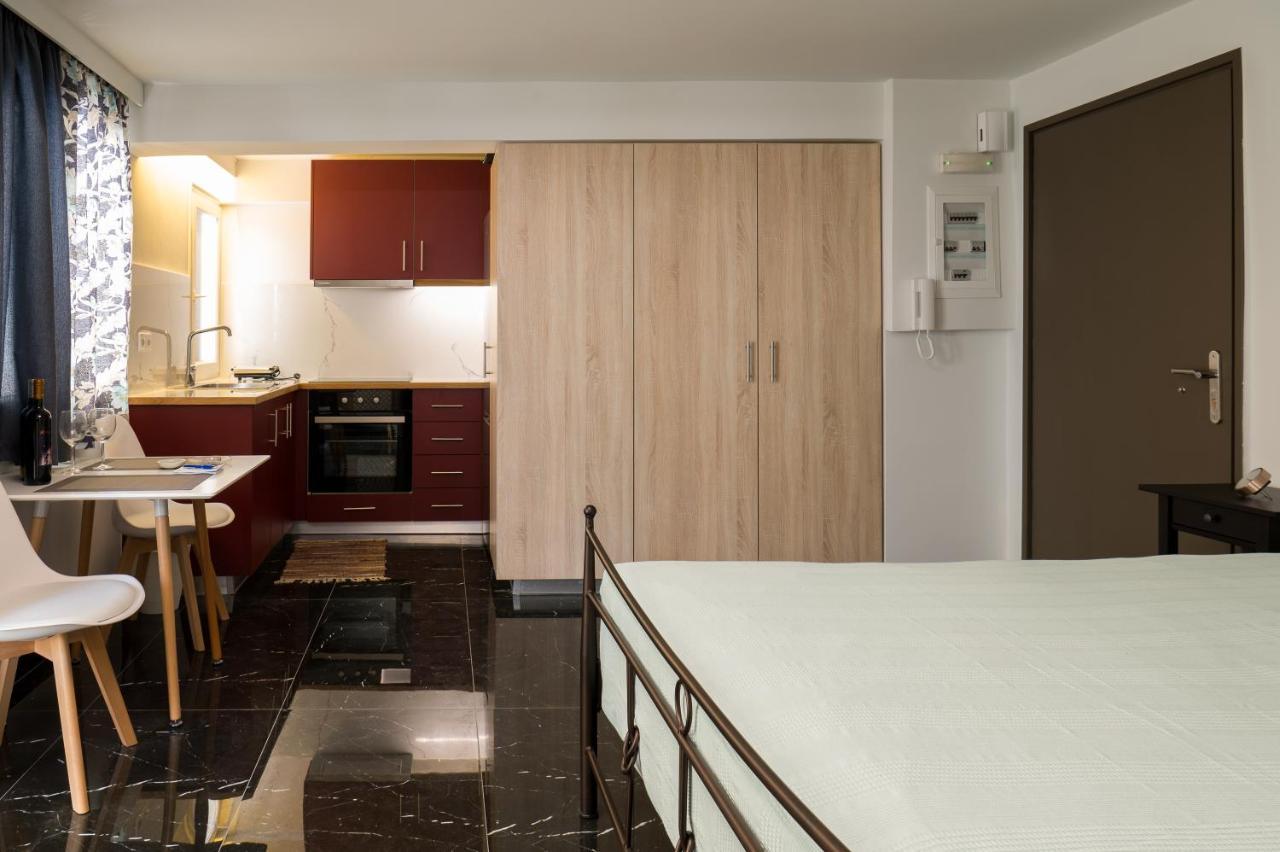 Chroma Lodge Rafina Dış mekan fotoğraf